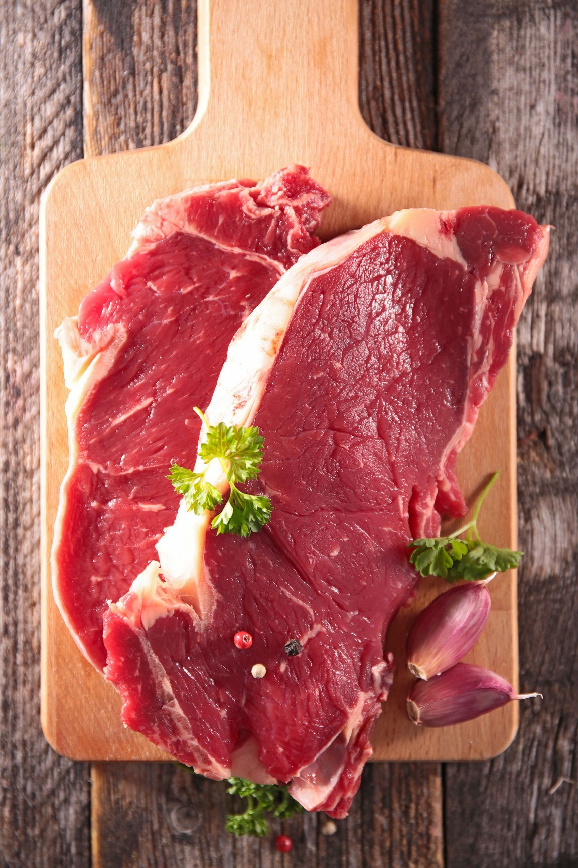 去買牛肉怎么看肉好不好？